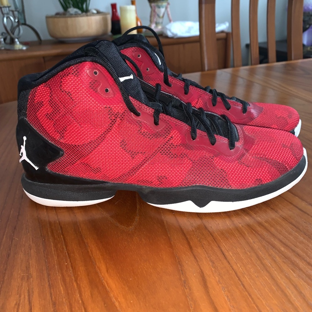 Air Jordan Super.Fly 4 Gym Red and Black High-Top Mens Basketball Shoes Sneakers